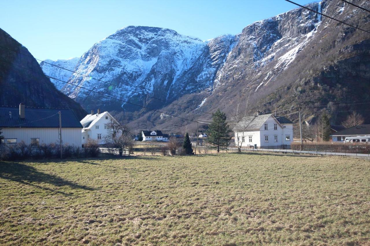 Adventure Hotel & Guesthouse Eidfjord New Exterior photo