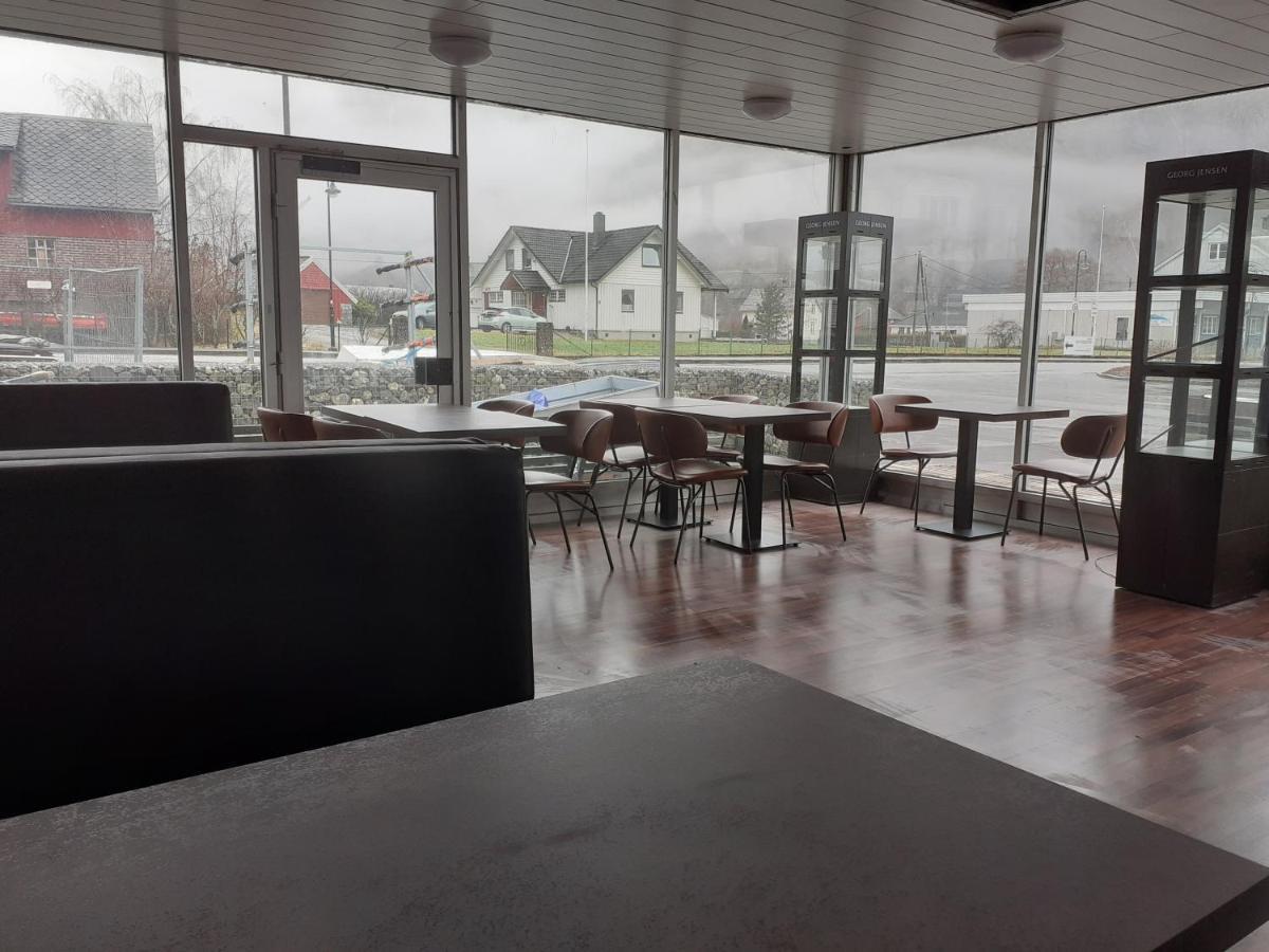 Adventure Hotel & Guesthouse Eidfjord New Exterior photo